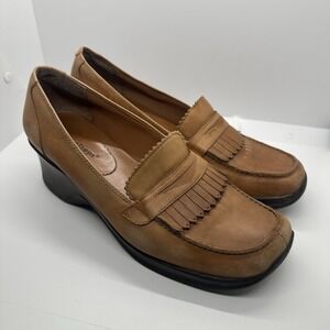 BareTraps Kiltie Wedge Loafer Women Size 9.5 Slip‎ On Leather Shoe Brown Fringe